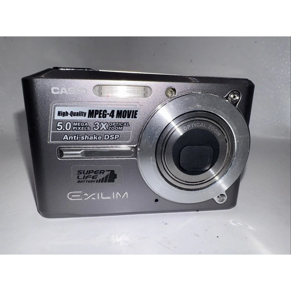 Casio EXILIM EX-S500 5.0MP Digital Camera - Gray - No Charger Untested